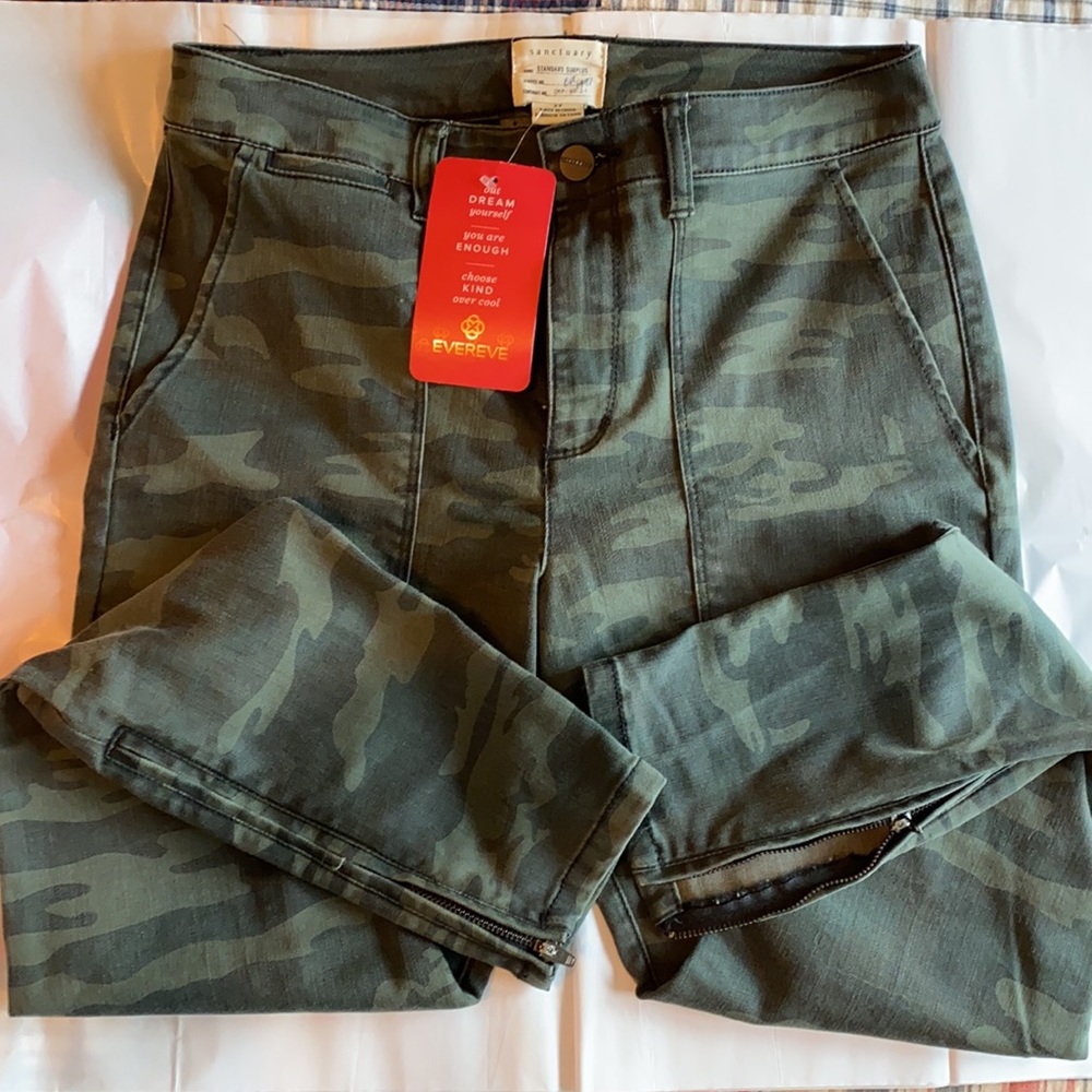 Sanctuary Camo Joggers